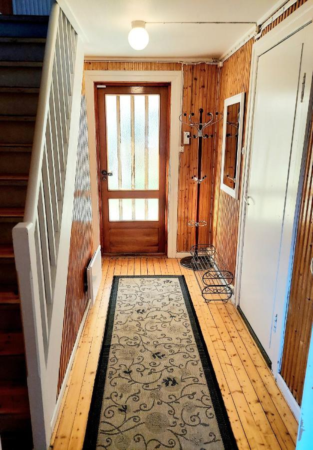 Solrik Beliggenhet I Lofotens Storste Fiskevaer Villa Ballstad Bagian luar foto
